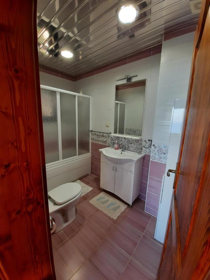 Villa Lipski Sveti Stefan Bagian luar foto
