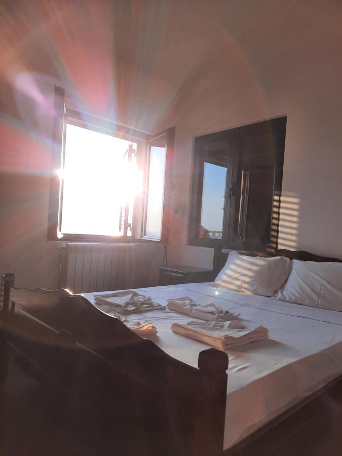 Villa Lipski Sveti Stefan Bagian luar foto